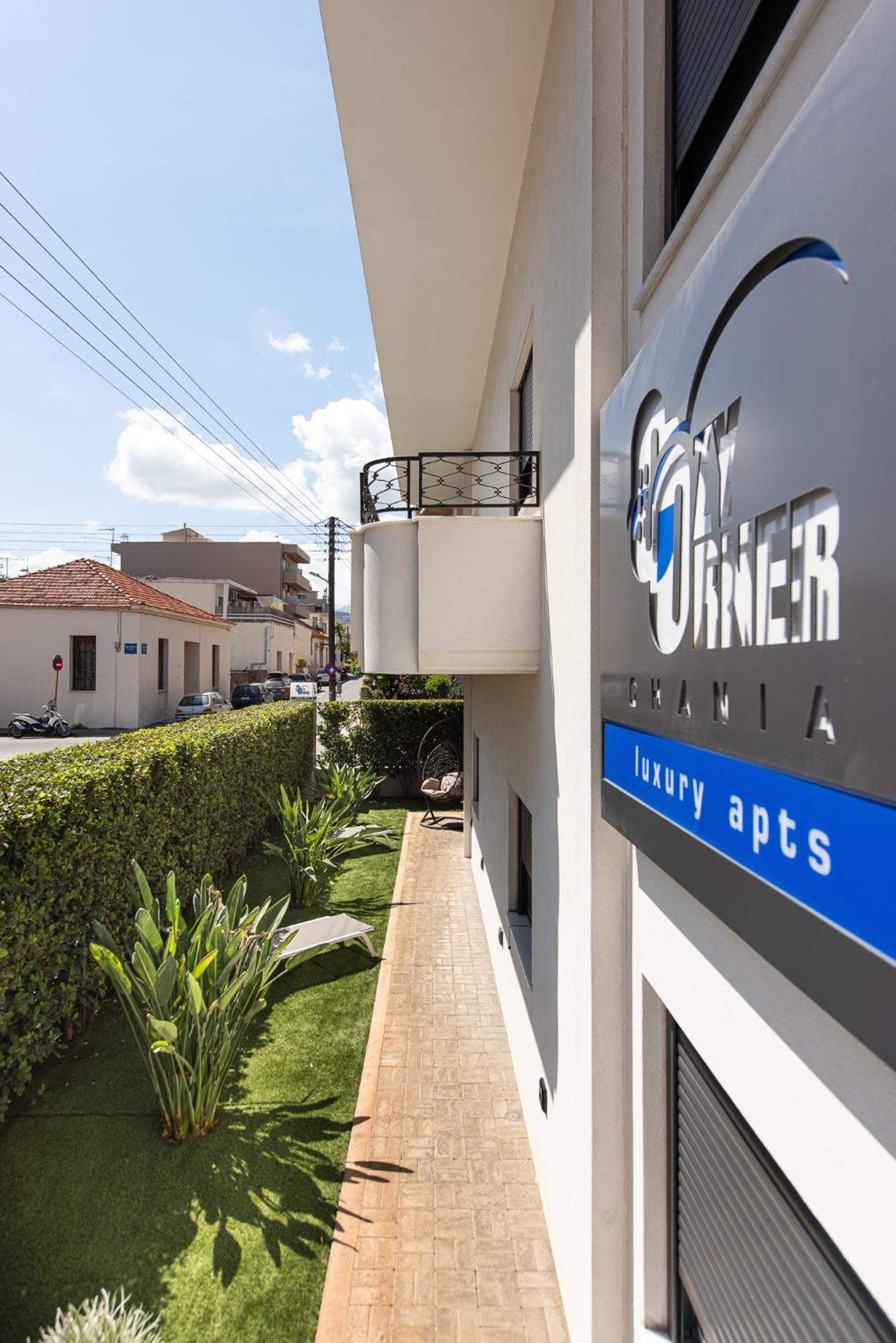 Cozy Corner Luxury Apartments Chania  Exterior photo